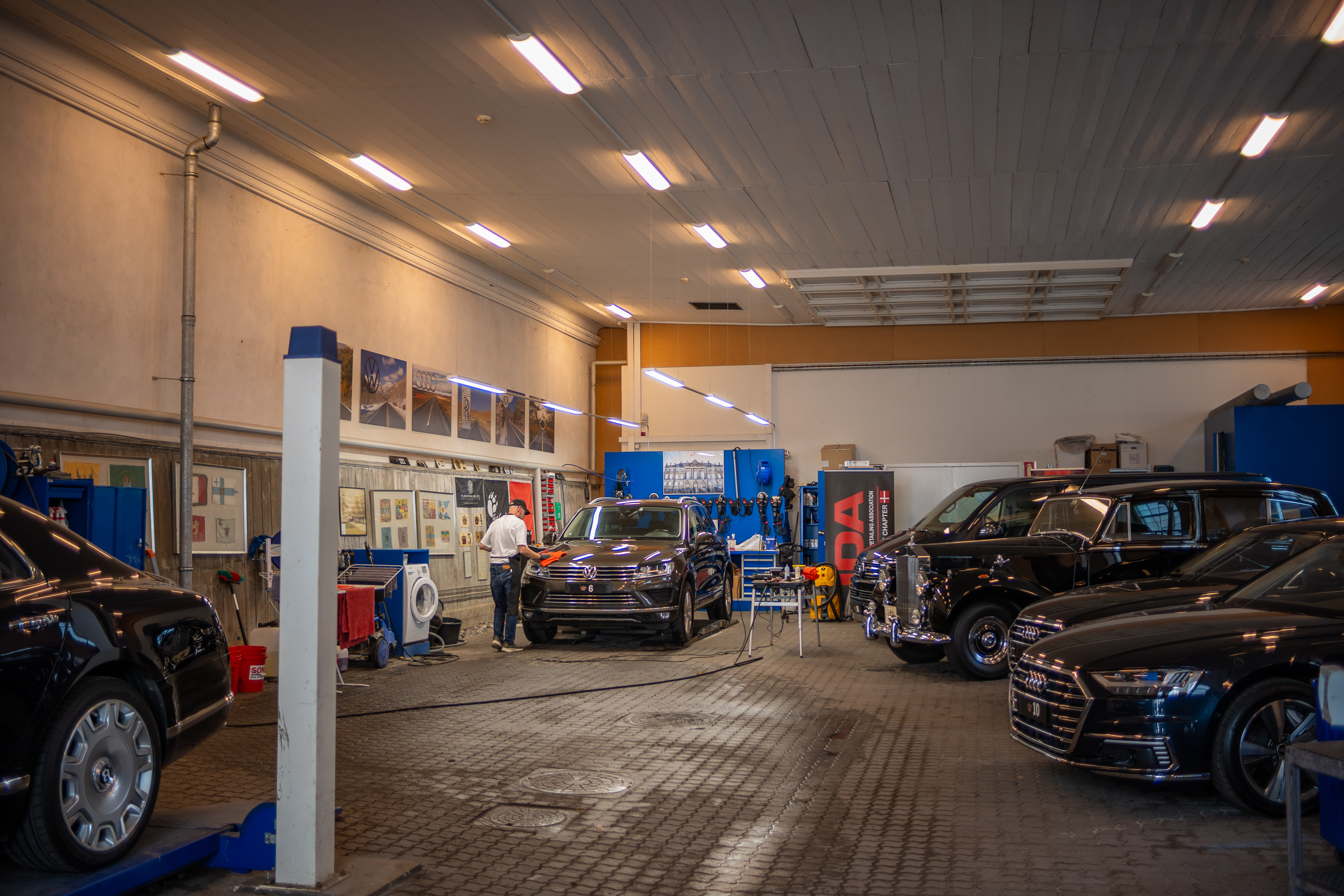 Ein Blick in die Garage Ihrer Majestät